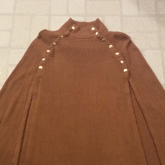 RUSTIC COLOR SWEATER WITH SNAPS! - Picture 5 of 8